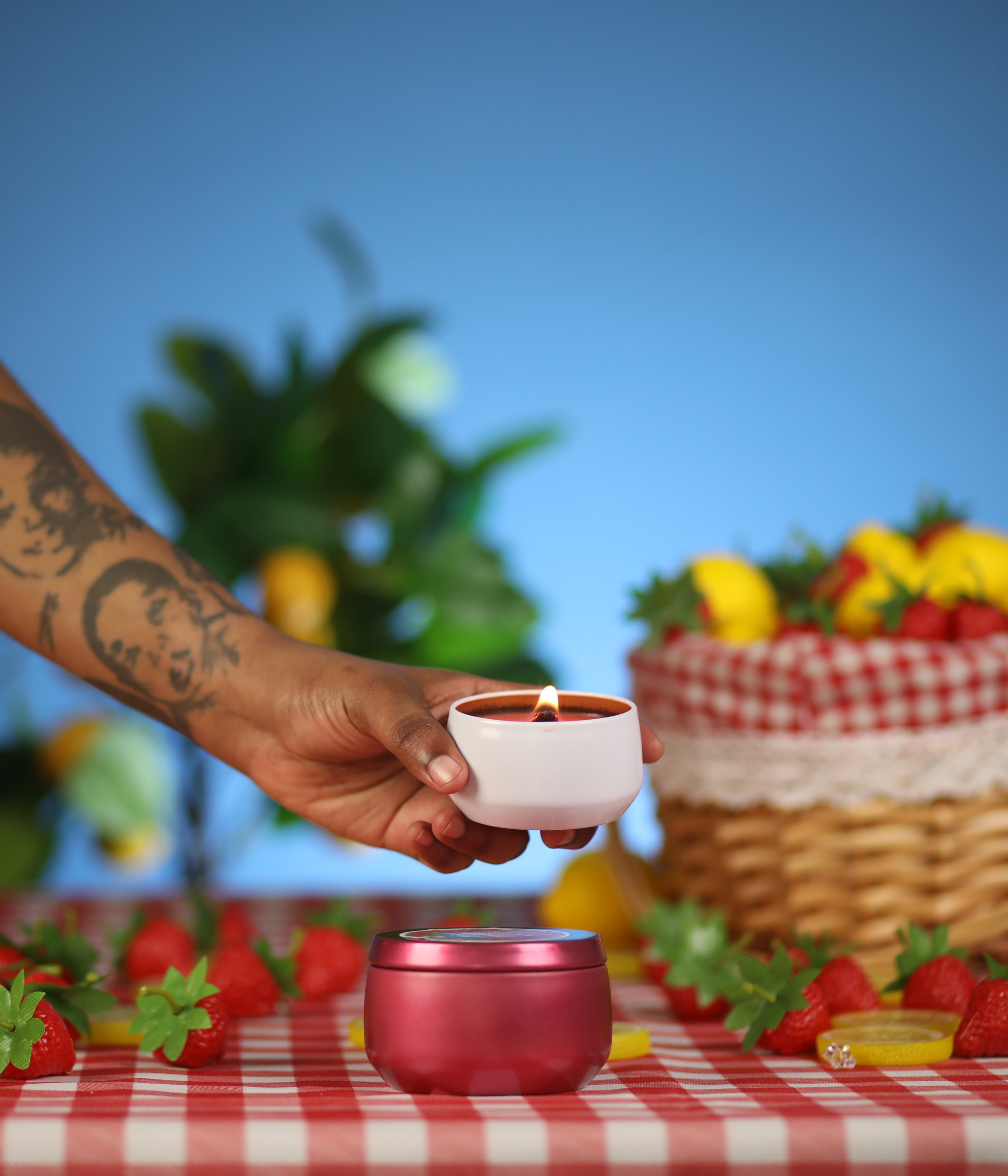 Luxury Candle - Strawberry Lemongrass